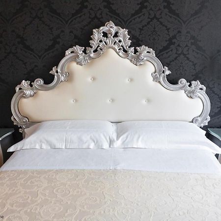 Opera Relais Bed & Breakfast Messina Exterior foto